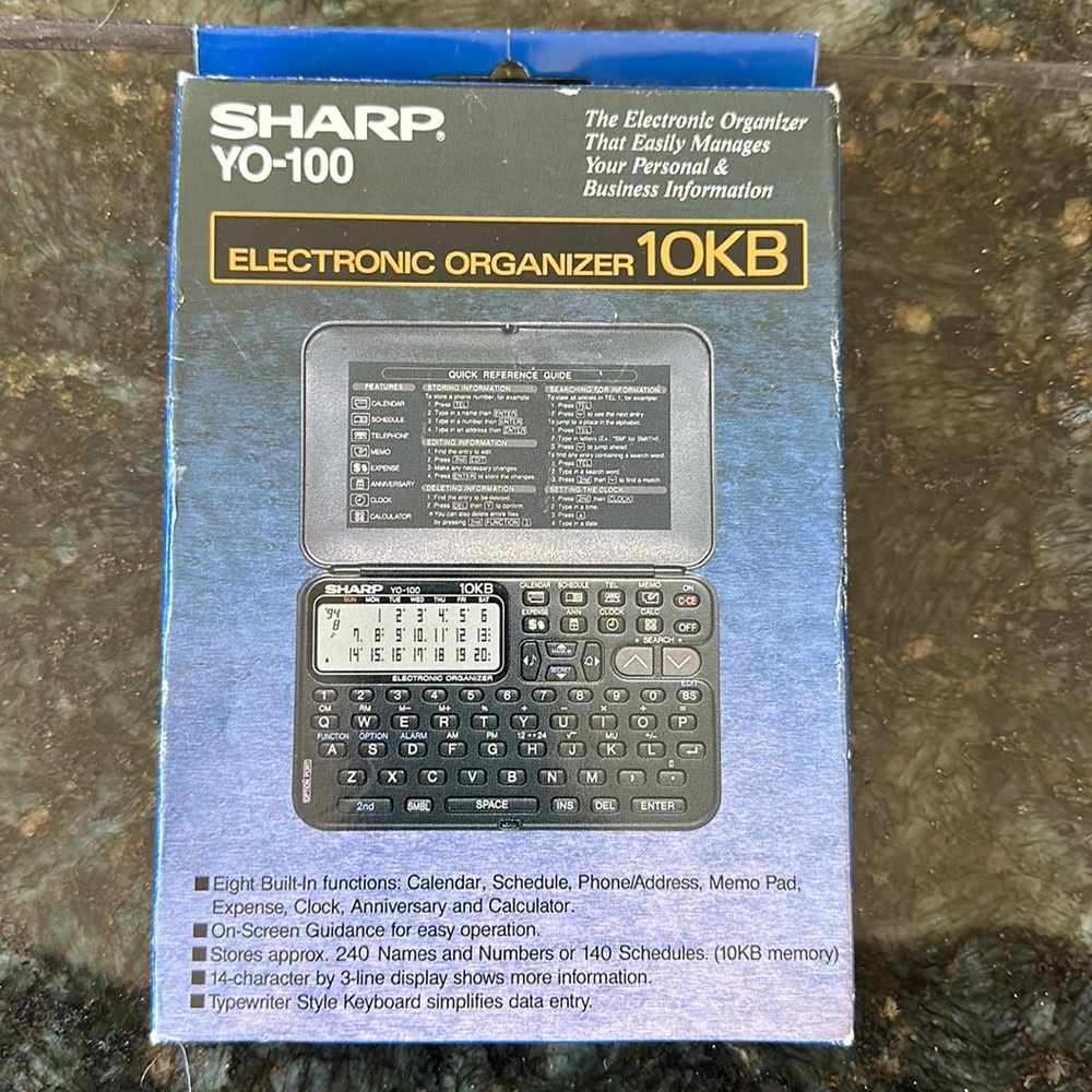 Sharp YO-100 electronic organizer